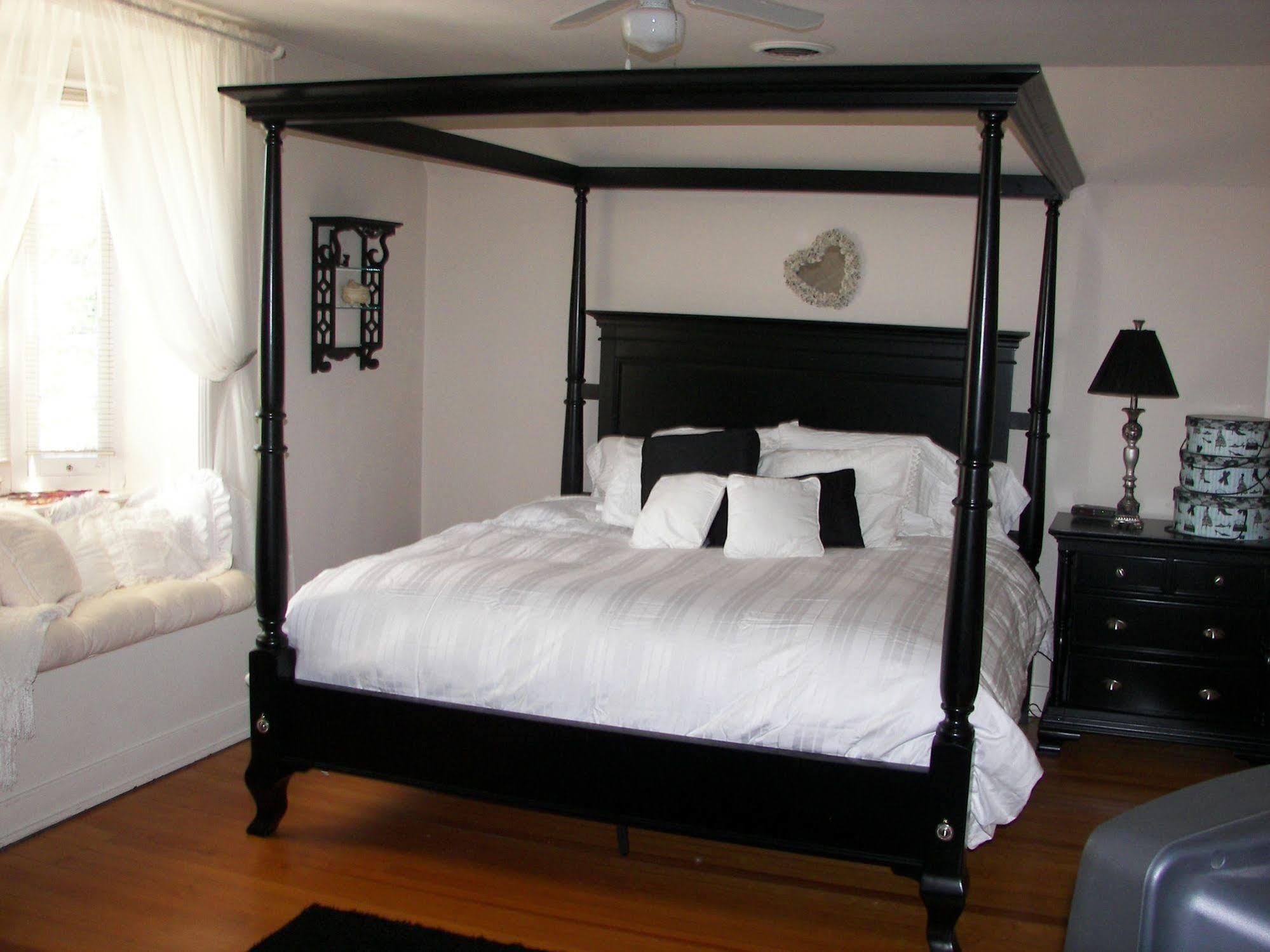 Longacre Of Appomattox Bed & Breakfast Стая снимка