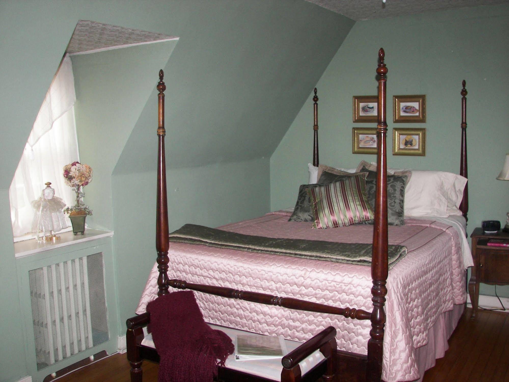 Longacre Of Appomattox Bed & Breakfast Стая снимка